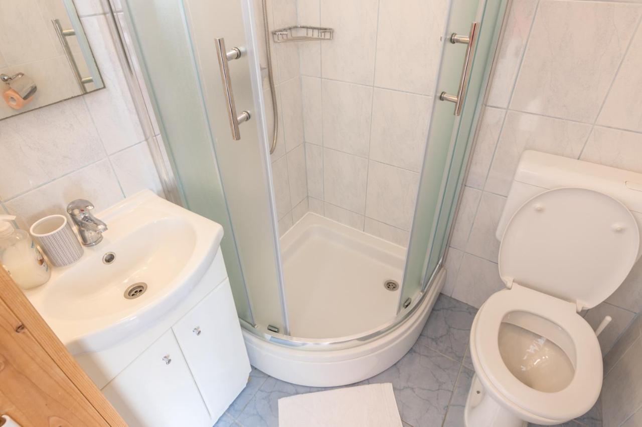 Apartments Mate Tučepi Eksteriør billede